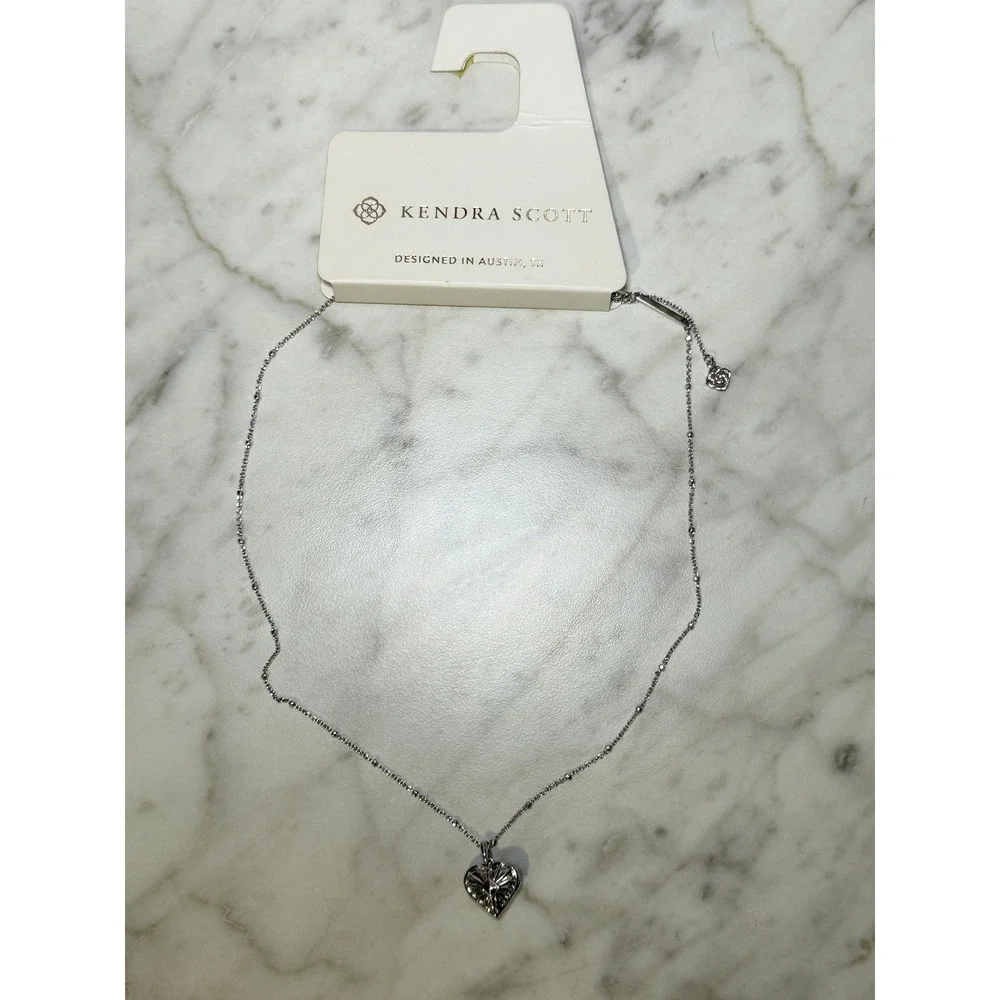 Kendra Scott OS Silver Heart Locket Necklace Rhodium Sunburst Y2K Romantic - Picture 3 of 5